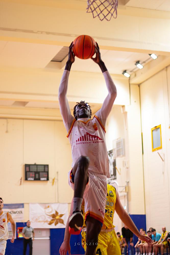 Basket, Coulibaly lascia Alghero: giocherà con il Derthona in A1