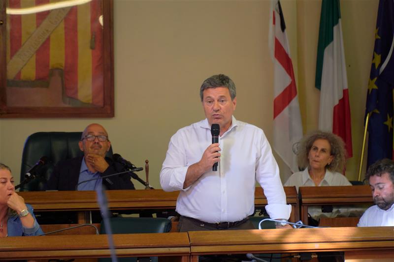 Città Metropolitana, il confronto si irrigidisce: Forza Italia insiste, Marinaro replica sul metodo