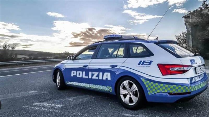 Chi l'avrebbe mai detto? Ovviamente un cantiere stradale sulla 131: l'inatteso alleato della Polizia Stradale di Macomer!