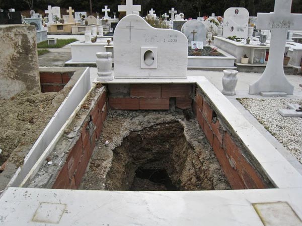 Cagliari: Avviso di estumulazioni ordinarie al cimitero di San Michele da aprile 2024
