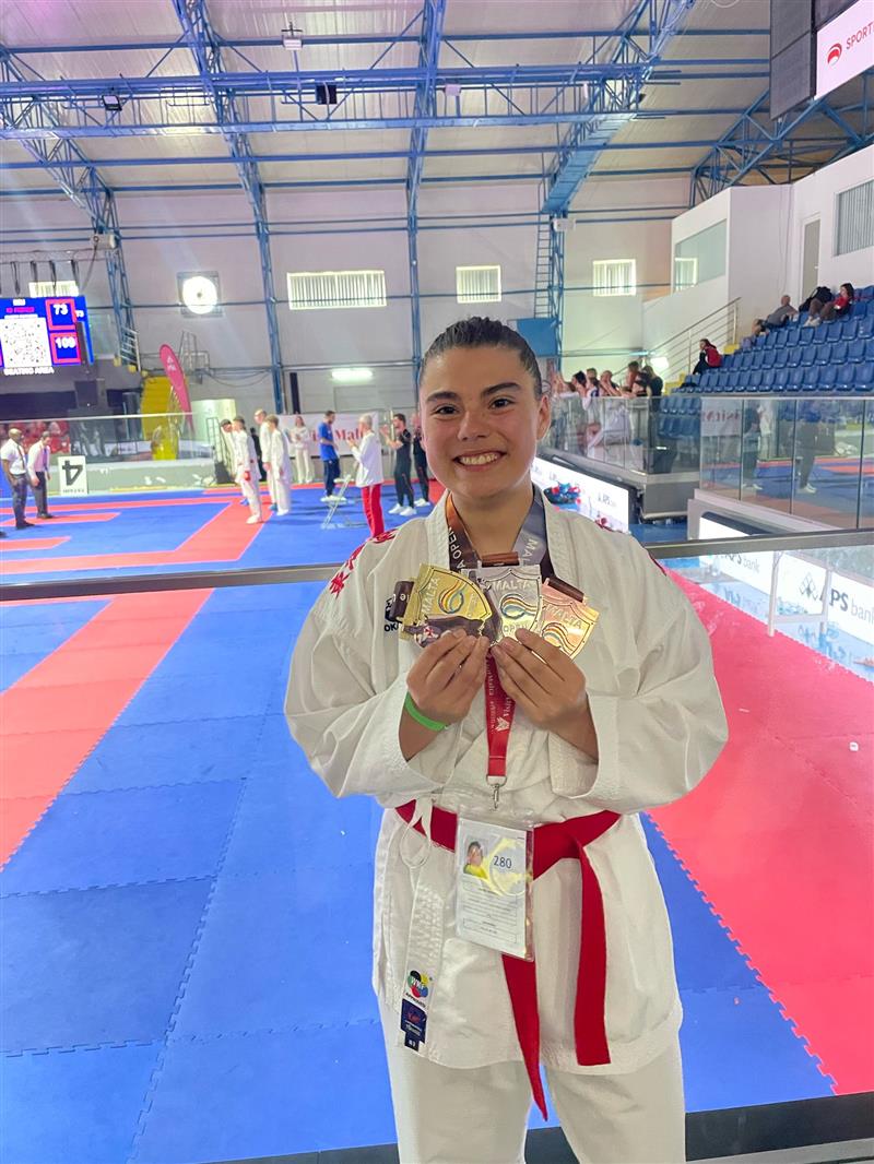 Karate, oro internazionale per Maira Barabesi a Malta: l’atleta algherese brilla tra le cinture nere senior