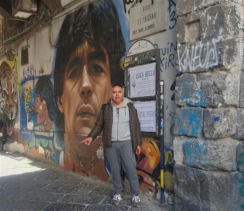 CTM e l'ombra di un autista: Tra indignazione sociale, riflessioni sarde e un omaggio a Napoli