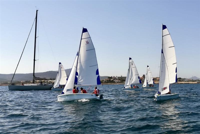 Vela, Trofeo San Marco 2026: a Fertilia si sfidano derive e vele latine