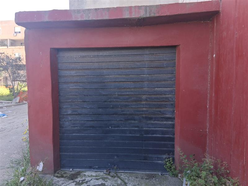 Cagliari: Abbattimento dei garage nelle case del Favero