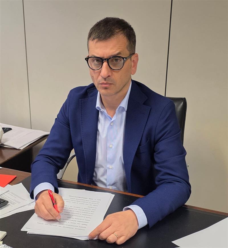 Fine vita, Meloni (FdI): “Tempo perso su un tema di competenza statale. L’impugnazione è certa”