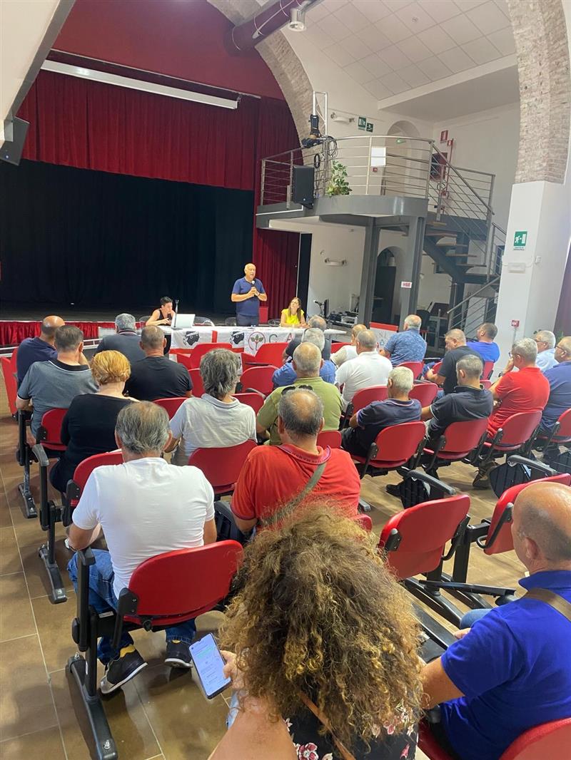 Macomer, allevatori sul piede di guerra: “No alle vaccinazioni imposte dall’alto”