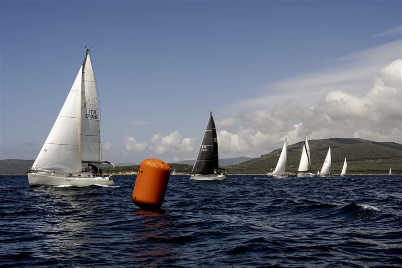 Conclusa la fase estiva del Campionato “Vento de l’Alguer” tra regate, gemellaggi e passione per la vela