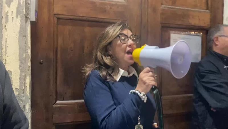 Patrizia Mercuri, dirigente scolastico dell’istituto comprensivo San Donato, punta sulla scuola e si proietta in un futuro prossimo, senza dispersione scolastica