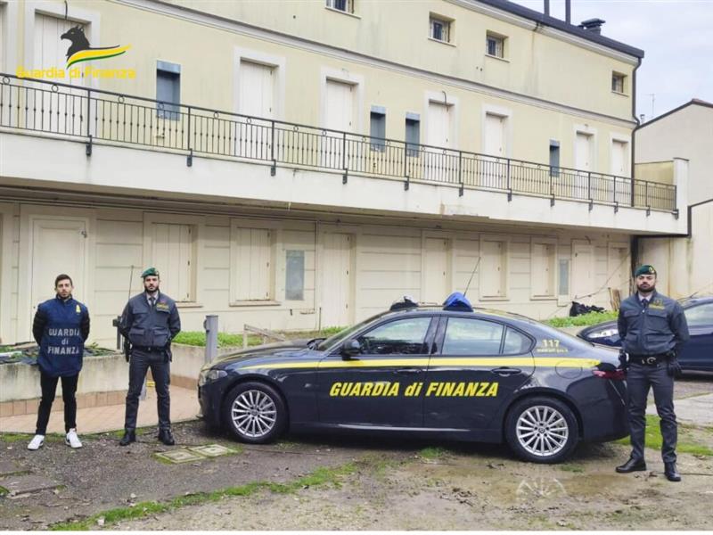 Camorra e riciclaggio: confiscati 294 milioni a imprenditore campano, beni anche a Sassari