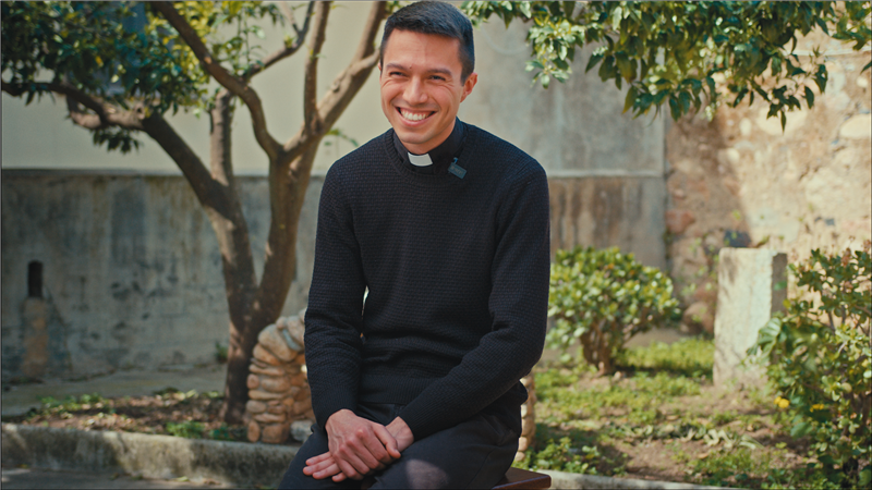Testimoni di speranza: la storia di don Andrea Scanu, giovane diacono in cammino con gioia verso il sacerdozio. "I giovani portano ricchezza alla Chiesa"