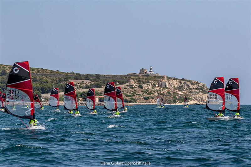 Cagliari, il vento della vela giovanile: partite le regate OpenSkiff e RS Aero