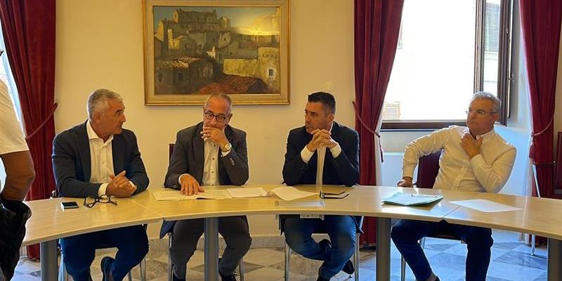 Unità forte dei Sindaci di Sassari, Alghero e Porto Torres contro i mega progetti offshore