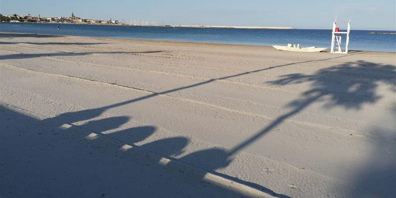Alghero: la sabbia torna a casa - Spiagge pendolari sulla Riviera del Corallo
