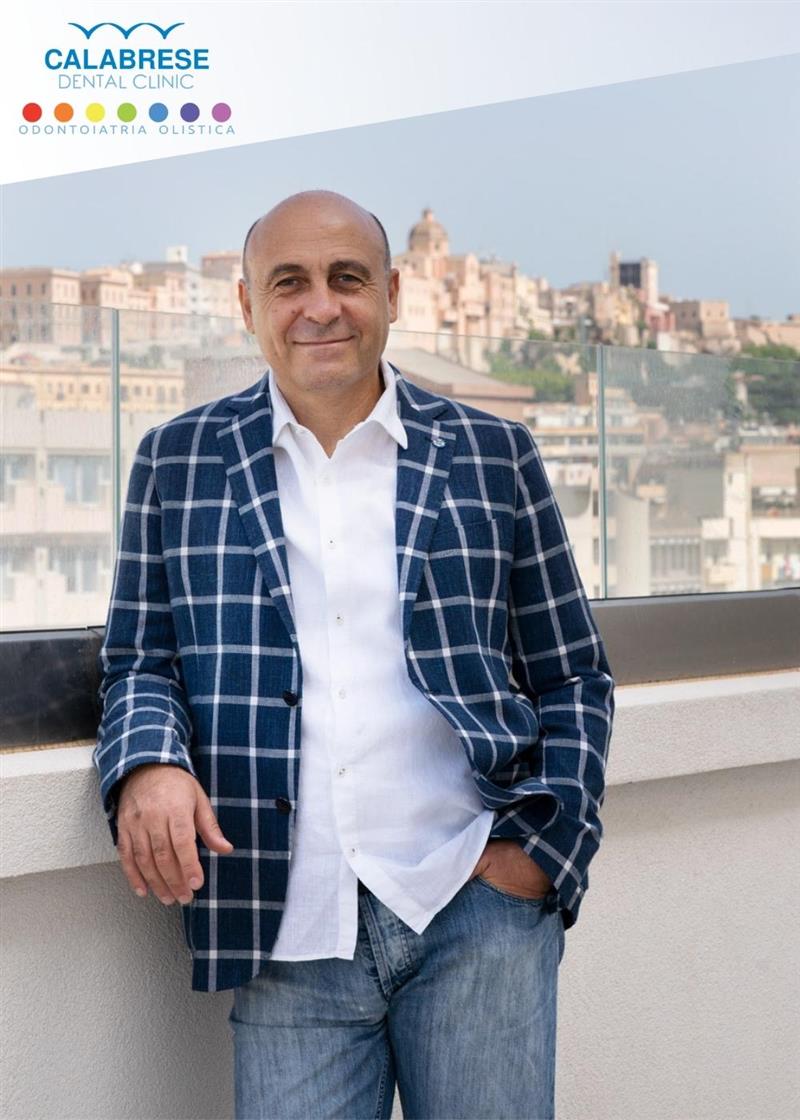 L’odontoiatria olistica: la nuova frontiera nelle cure dentali alla Dental Clinic di Gianluca Calabrese.