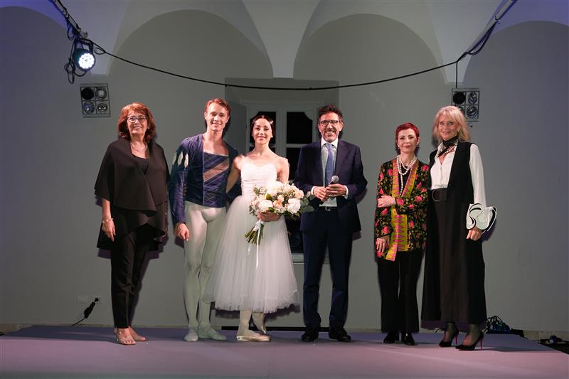 Alberto Cauli, direttore di Reumatologia dell’Aou di Cagliari nominato presidente della Fondazione Italiana per la Ricerca sulle Malattie Reumatologiche durante il primo Gala FIRA per la Ricerca sulle Malattie Reumatologiche - “Donne in movimento” a Milano