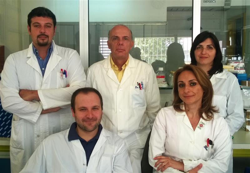 Cadmium Symposium gruppo di ricerca, in piedi Cristiano Farace, Roberto Madeddu e Angela Peruzzu, seduti  Riccardo Oggiano e Yolande Asara