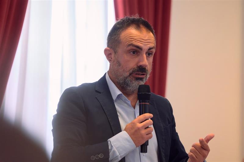 "Basta rattoppi sul mare di Alghero": la Lega chiede di cancellare il progetto dei campi boe