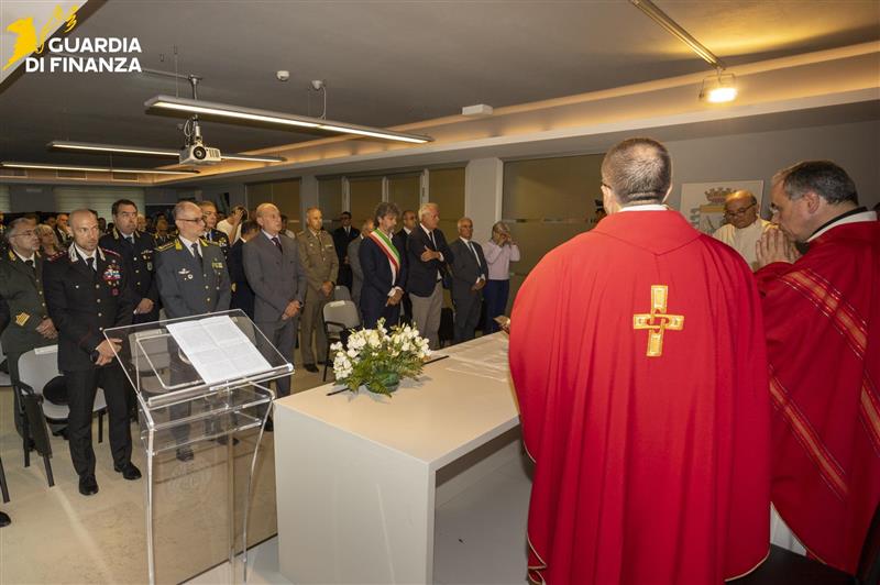 CELEBRATA LA SOLENNITA’ DI SAN MATTEO, PATRONO DELLA GUARDIA DI FINANZA. Nel contempo è stato inaugurato il Monumento dedicato ai militari del Corpo