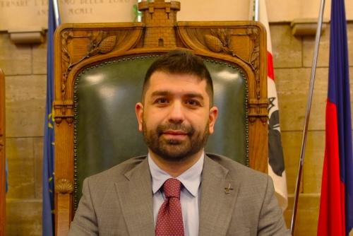 I municipi sardi alzano la testa: a Oristano nasce la Conferenza dei presidenti