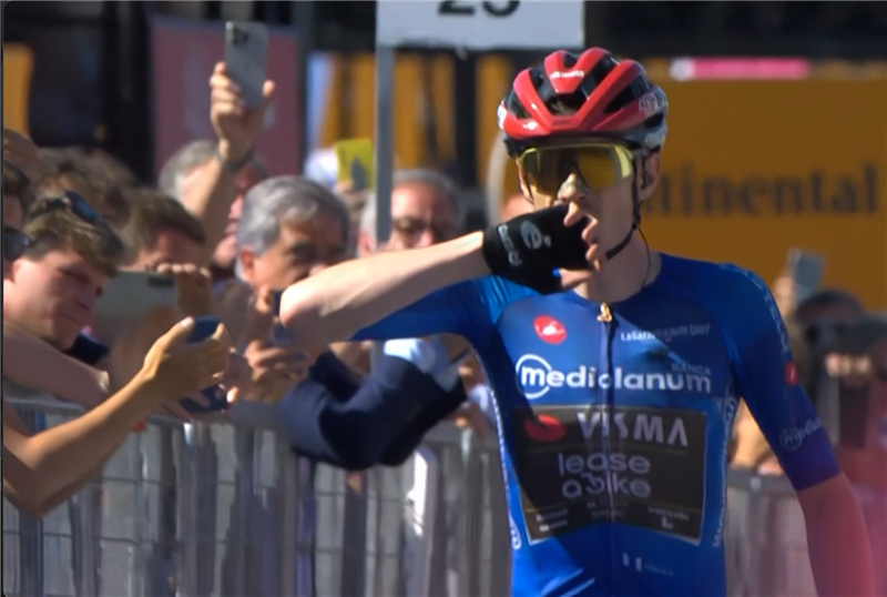 14ª Tappa Giro 2026 - Pila scrive il primo verdetto alpino, la rosa cambia spalle