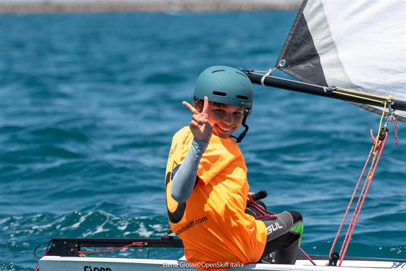 Vento e gloria al Poetto: chiusa a Cagliari la quarta nazionale OpenSkiff e RS Aero. Dieci vittorie su dieci per Yasnolobov