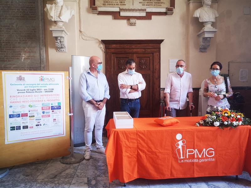 Sassari: per la Mobilità Garantita arriva un nuovo pulmino