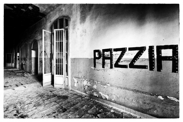 La psicosi non è un crimine: restituire dignità e diritti ai malati mentali