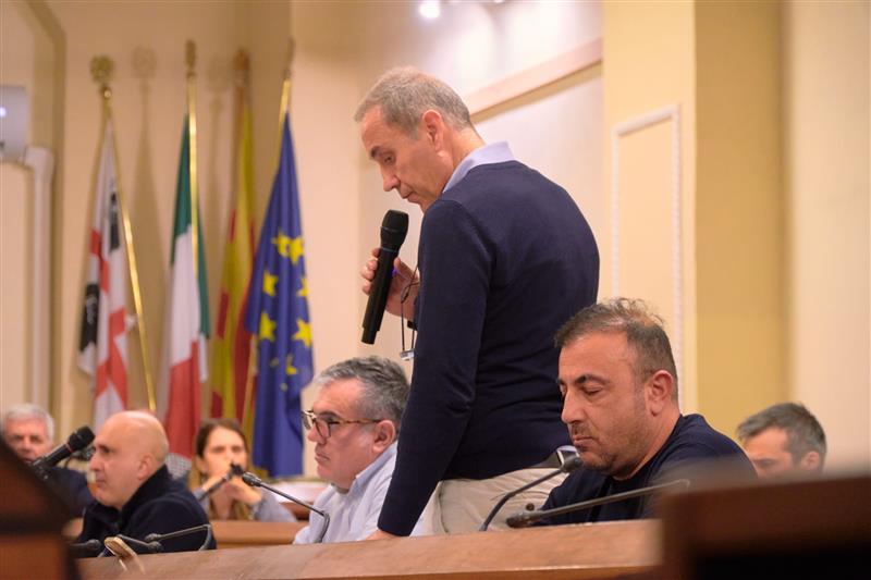 Monte Doglia, la discarica verso l’esaurimento. Martinelli e Bamonti: «La Regione intervenga subito»
