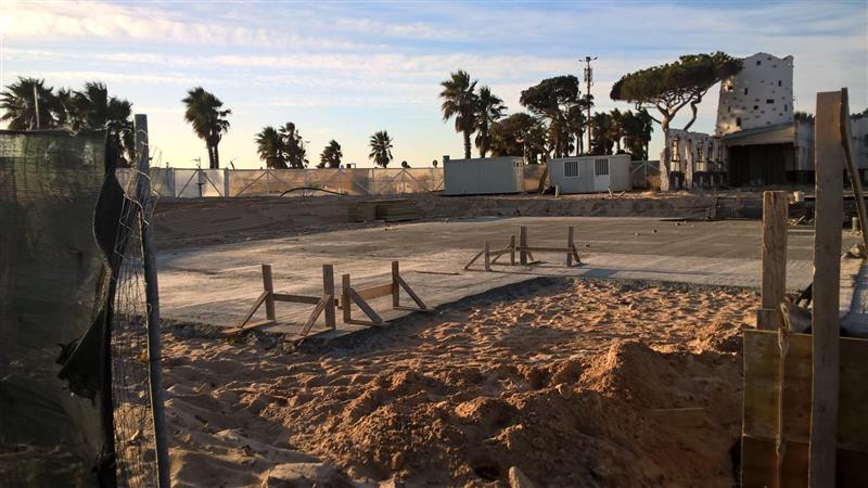 Gruppo di Intervento Giuridico sul Poetto: "E' legittimo cementificare fino alla battigia?"