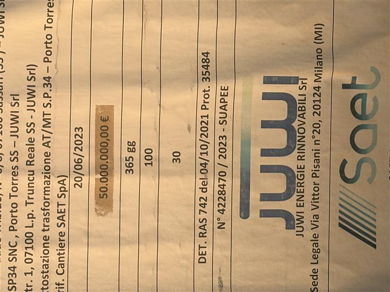 Pannelli solari al posto delle fabbriche: Piana denuncia il caso Truncu Reale