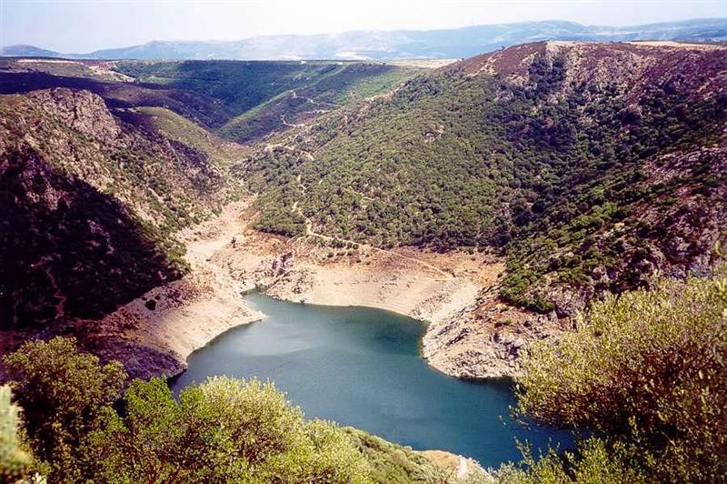 Lago dell'Alto Flumendosa, Sardegna centro-meridionale