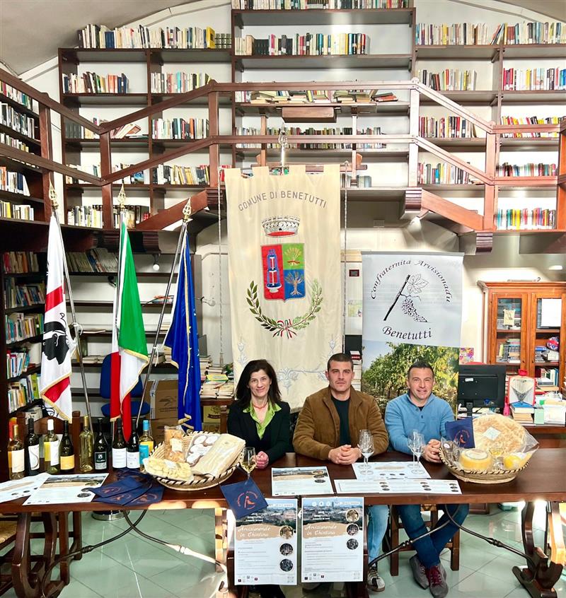 Dieci anni di Arvesiniadu: Benetutti blinda il suo vitigno raro. Due mesi di eventi tra cantine e piazze