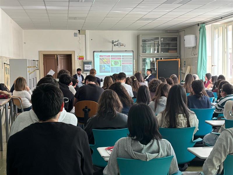 Un infarto giovanile su quattro è causato dagli stupefacenti: i cardiologi salgono in cattedra nei licei sassaresi