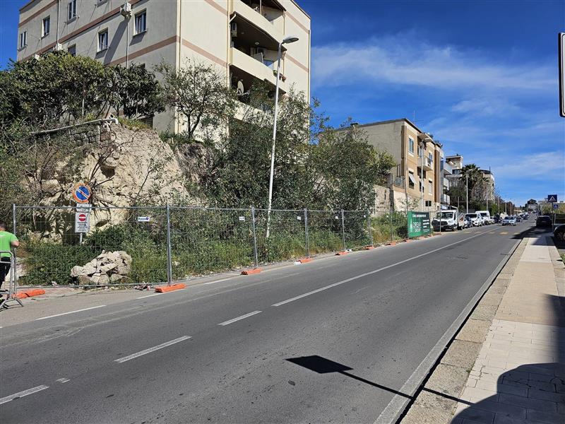 Cagliari, incidente in via Is Maglias: morto un 18enne