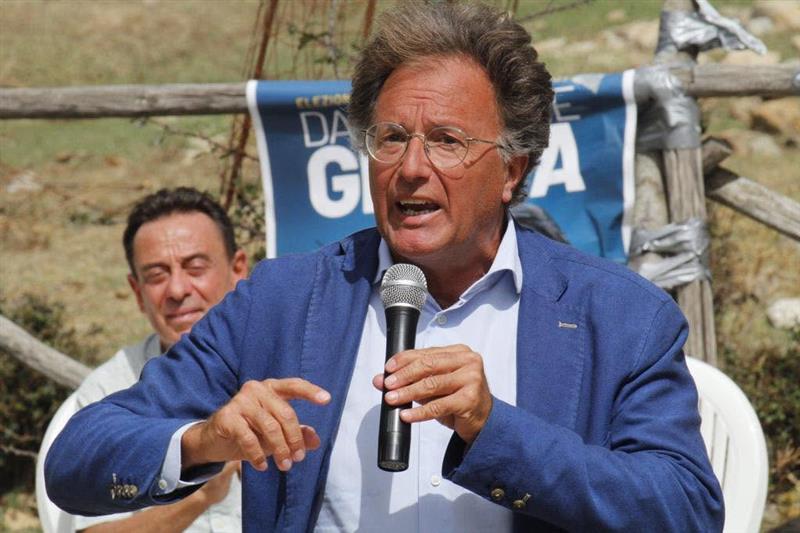 Continuità aerea, il M5S chiede conto al Governo dei 10 milioni promessi