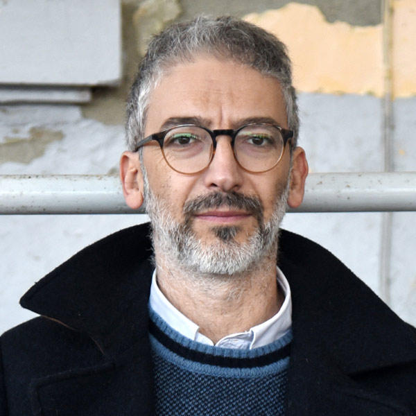 Il paradosso di Mussolini allevatore e i dentisti sicari sbarcano a Cagliari: Gian Marco Griffi presenta il suo nuovo romanzo