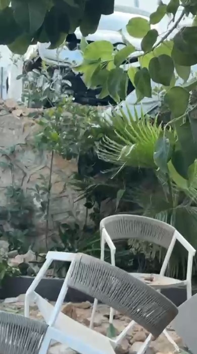 Alghero, notte afosa e mira sbagliata: schianto all’alba in via Gramsci