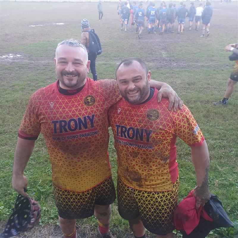 Alghero, il rugby è fango e gloria. I "Senatori" Spirito e Daga tornano in trincea: Sinnai piegato 29-5