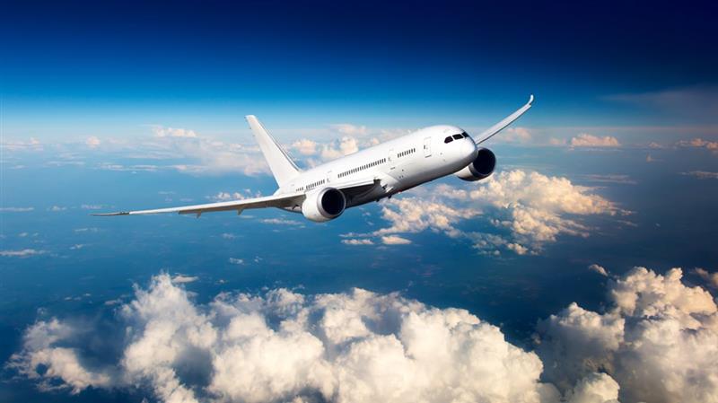 Trasporto aereo, la Sardegna sfonde il tetto degli 11 milioni di passeggeri