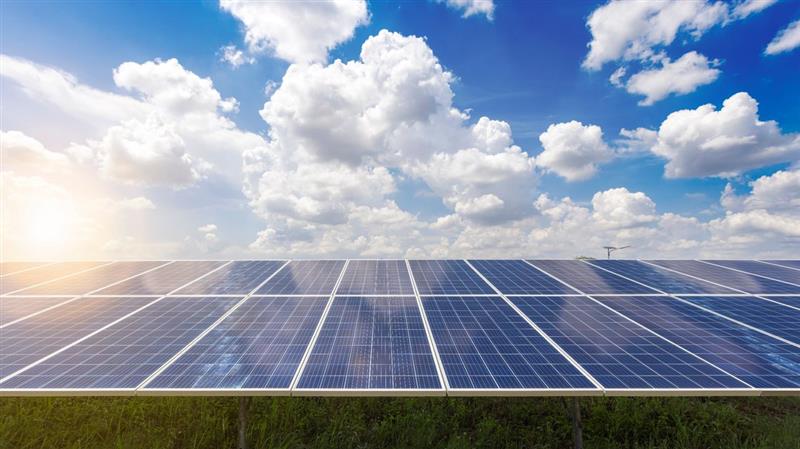 Fondi europei, la Regione cambia rotta: 17,5 milioni spostati dalle case popolari a Municipi e lampioni