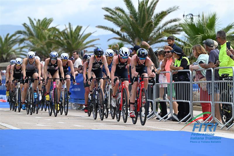 Alghero al centro del mondo: sabato 31 maggio arriva la World Triathlon Championship Series