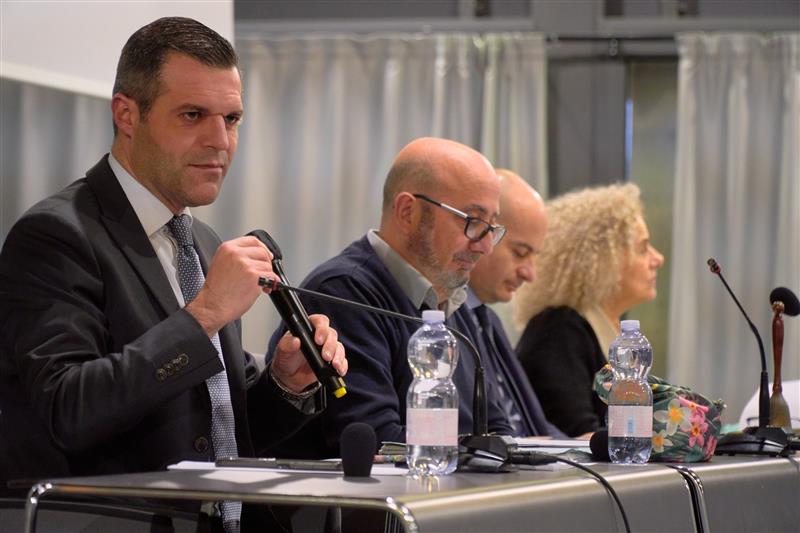Alghero, il segretario comunale Antonio Ara lascia l’incarico