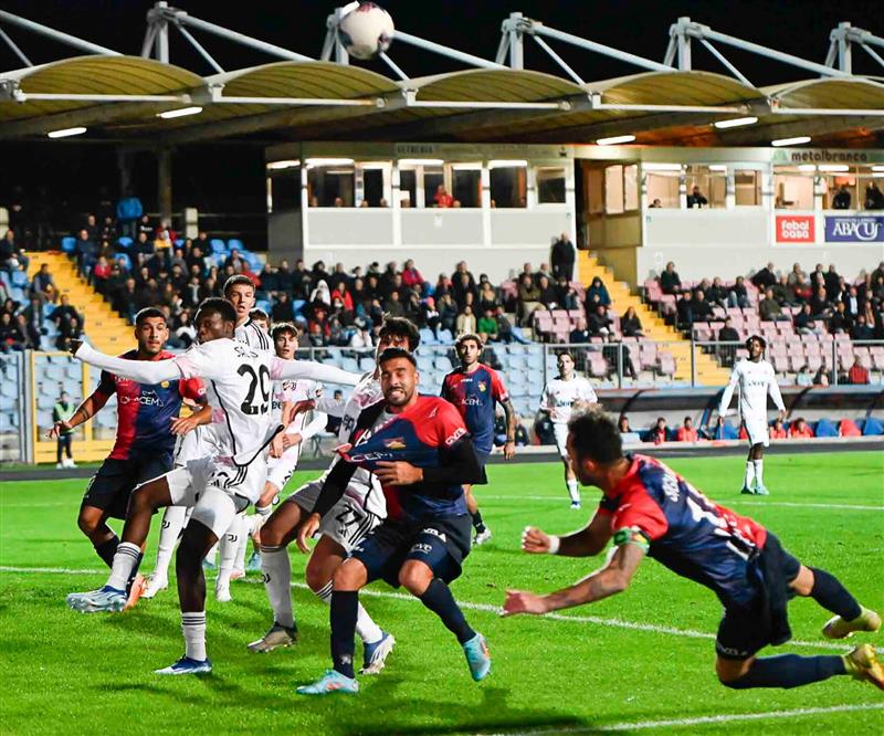 La Torres supera il Gubbio e mantiene la testa della classifica assieme al Cesena