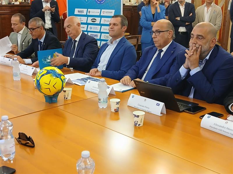 Alghero: presentata la Supercoppa di Beach Soccer. Operazione di marketing riuscita?