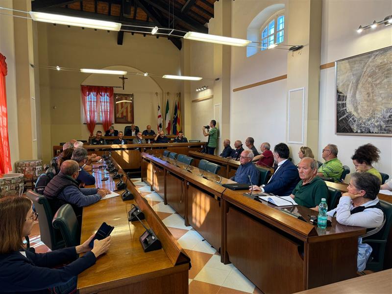 Alghero: rifiuti nell’agro, a Villa Maria Pia il primo confronto tra Comune e residenti