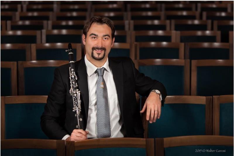 Il primo clarinetto del San Carlo sale in cattedra a Sassari: tre giorni di studio prima del concerto a Santa Maria di Betlem