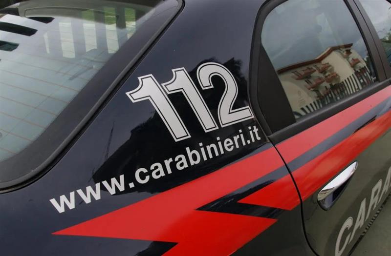 Uras, lite per la musica alta: due feriti e vicini in ospedale