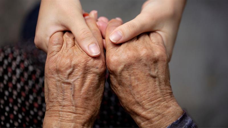 La Sardegna incassa tre milioni e mezzo di fondi europei per curare a casa i grandi anziani e svuotare gli ospedali