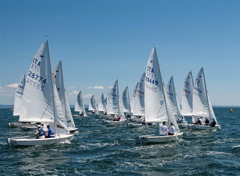Il vento di Fertilia soffia fino a Minorca: il Circolo del Mare al Campionato del Mondo Snipe