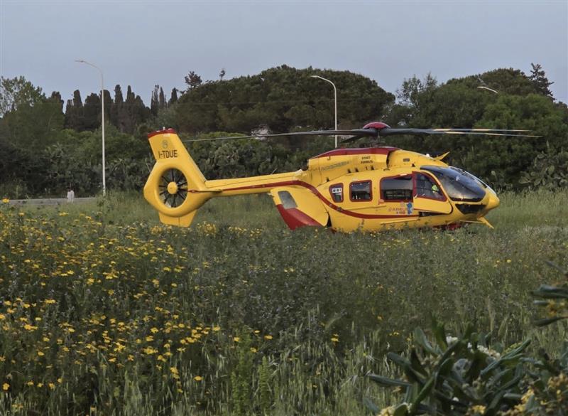 Malore fatale in Via Rosselli ad Alghero nonostante  l'intervento dell'elicottero Areus